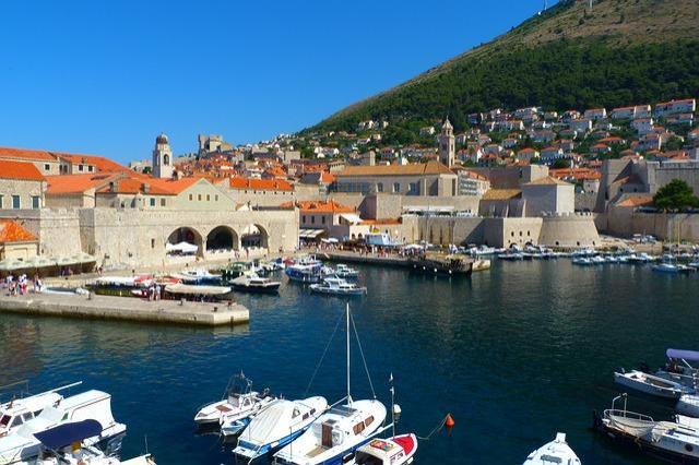 DALMÁCIA - MONTENEGRÓ - Csillagtúrák Trogirból | Split, Dubrovnik, Kotori-öböl és Szarajevó