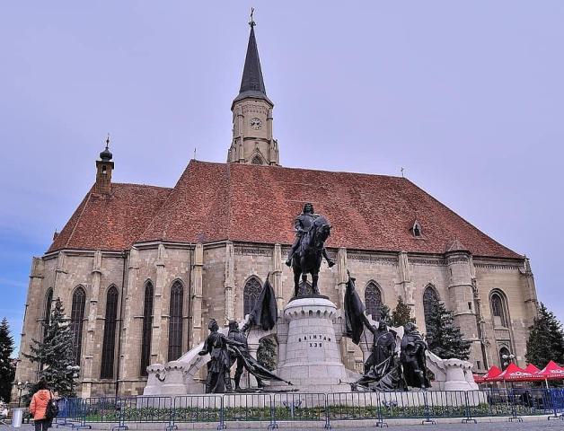 SZÉKELYFÖLDI CSILLAGTÚRÁK ERDÉLY SZÍVÉBEN - Kolozsvár-Nagyvárad-Csíkszereda-Székelyudvarhely-Gyimes-Gyilkos-tó-Békás-szoros-Szovát