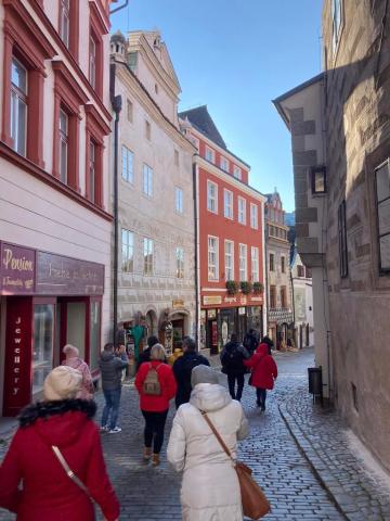 PRÁGAI HÉTVÉGE - Karlovy Vary, Marienbad és Lednice, Česke Budejovice és Česky Krumlov