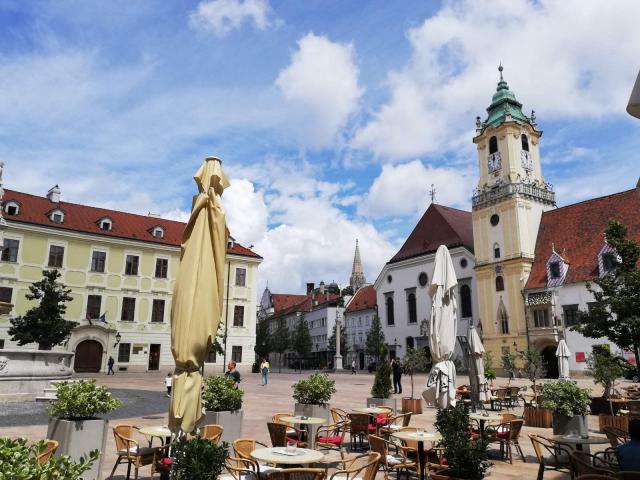 PRÁGAI HÉTVÉGE - Karlovy Vary, Marienbad és Lednice, Česke Budejovice és Česky Krumlov