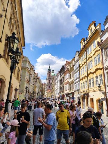PRÁGAI HÉTVÉGE - Karlovy Vary, Marienbad és Lednice, Česke Budejovice és Česky Krumlov