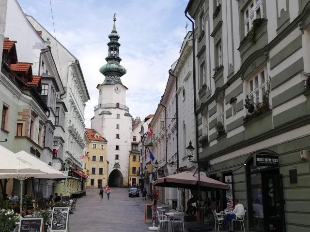 PRÁGAI HÉTVÉGE - Karlovy Vary, Marienbad és Lednice, Česke Budejovice és Česky Krumlov