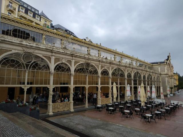 PRÁGAI HÉTVÉGE - Karlovy Vary, Marienbad és Lednice, Česke Budejovice és Česky Krumlov