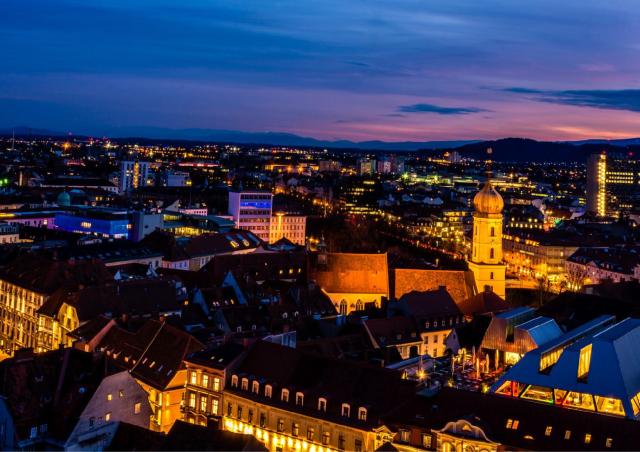 SZILVESZTER A FESTŐI KARINTIÁBAN - Páratlan panoráma útvonalak, várak és kastélyok ünnepkor. Klagenfurt és Villach, Pyramidenkogel