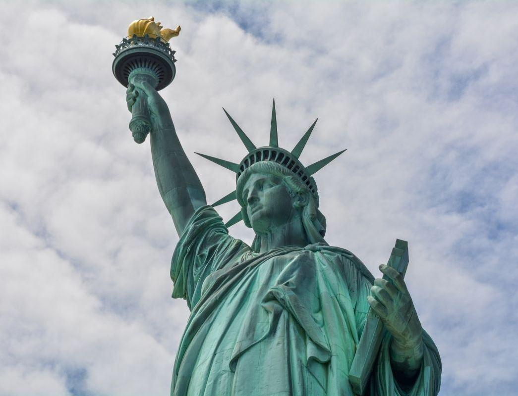 A Keleti part örökségei, Washington - New York