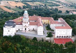 A sokoldalú Pannonhalma