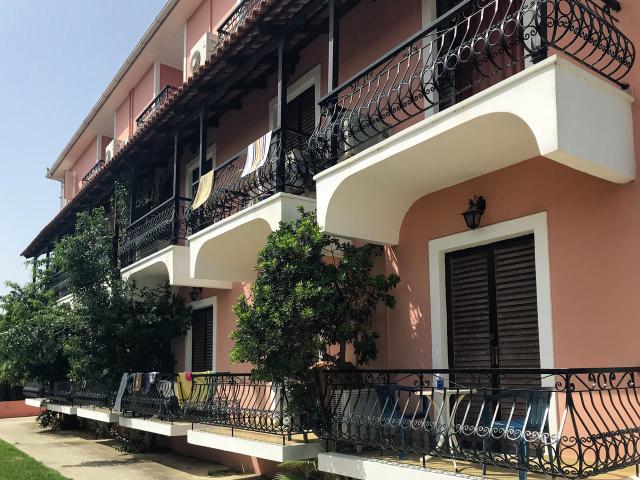 Villa Socrates