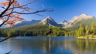 Látogatás a Tatra Tower kilátónál a Csorba-tónál és a Bélai-barlangban