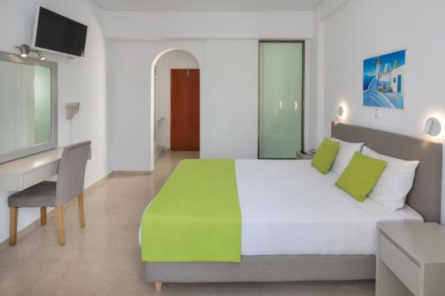 Hotel Makarios