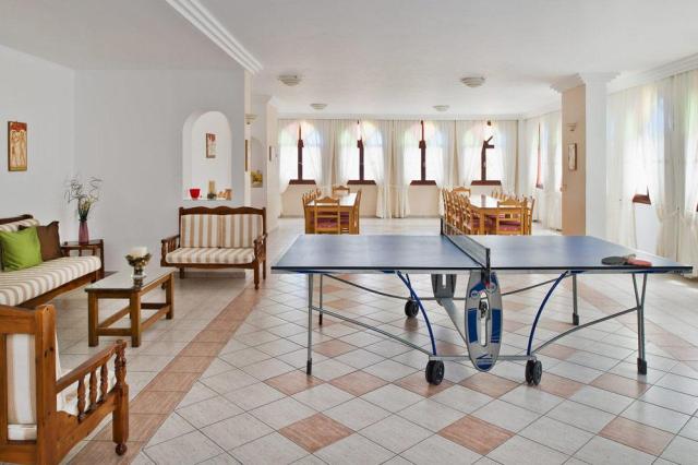 Hotel Makarios