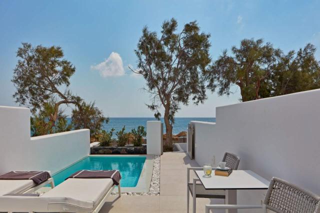 Costa Grand Resort & Spa