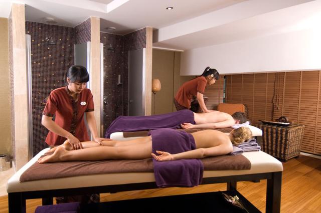 Noah's Ark Deluxe Hotel & Spa