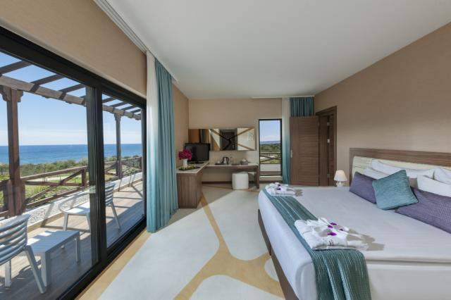 Noah's Ark Deluxe Hotel & Spa