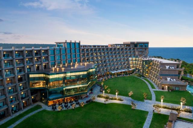 Noah's Ark Deluxe Hotel & Spa