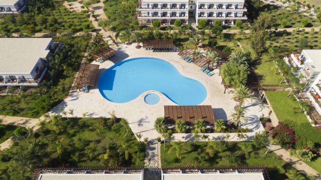 Noah's Ark Deluxe Hotel & Spa