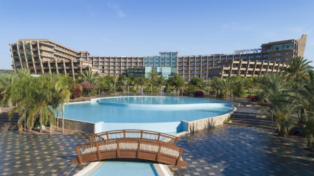 Noah's Ark Deluxe Hotel & Spa
