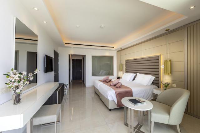 Chrysomare Beach Hotel & Resort