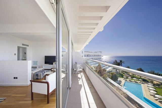Grecian Sands