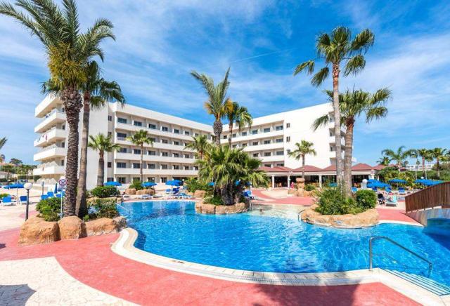 Nissiana Hotel & Bungalows