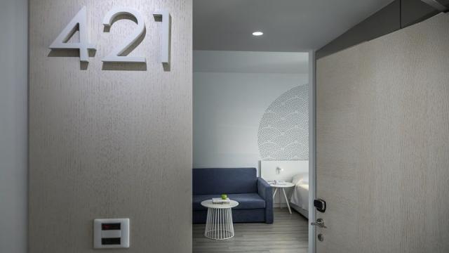 Margadina Lounge Hotel