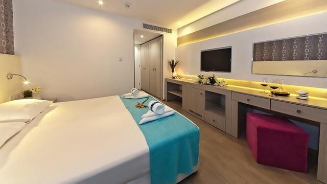 Margadina Lounge Hotel