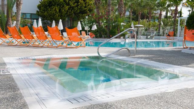 Margadina Lounge Hotel