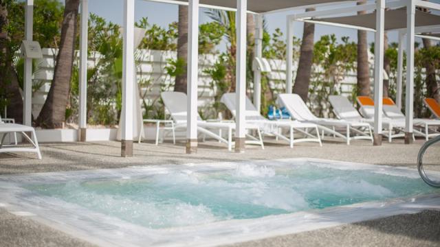 Margadina Lounge Hotel