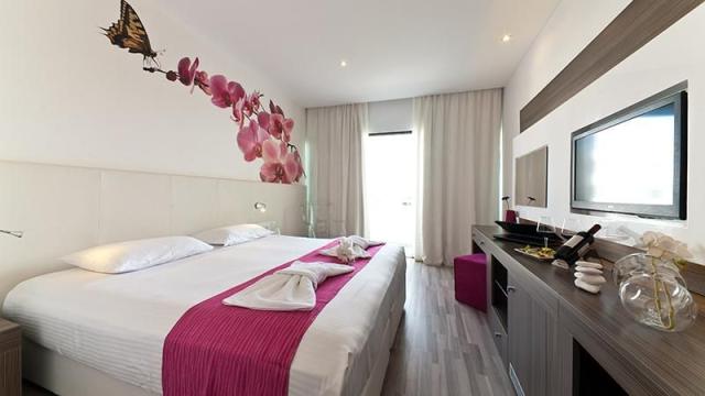 Margadina Lounge Hotel