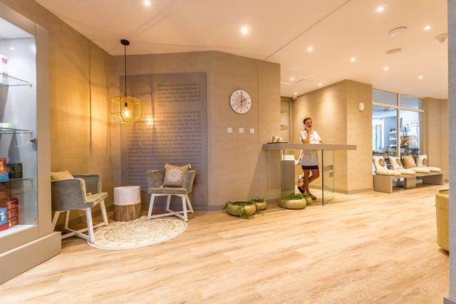 Margadina Lounge Hotel