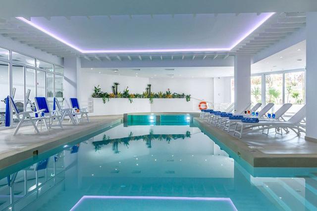 Margadina Lounge Hotel