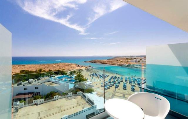 Tasia Maris Beach