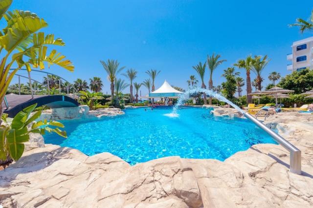 Tasia Maris Beach