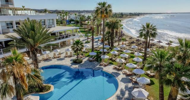 Golden Bay Beach