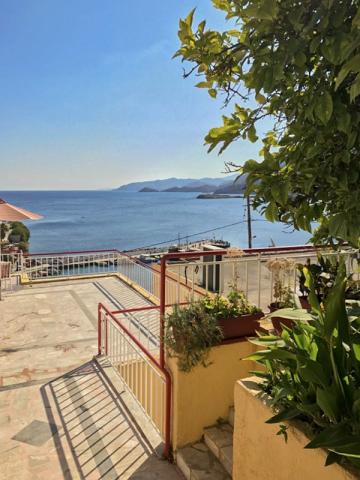 Sarlot Apartmanház