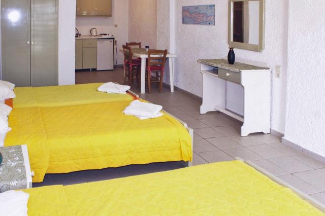 Sarlot Apartmanház