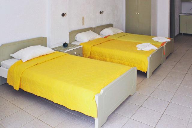 Sarlot Apartmanház