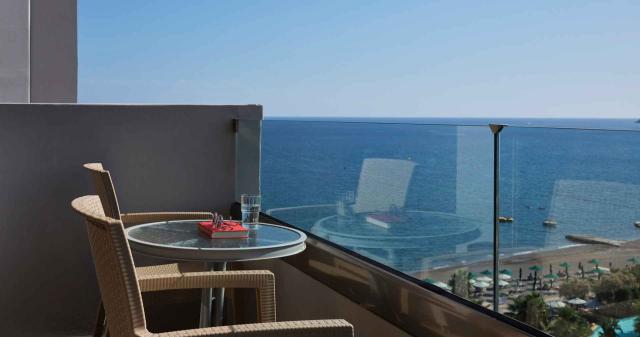  Esperos Mare Resort
