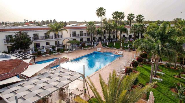 Loutsiana Premium Aparthotel