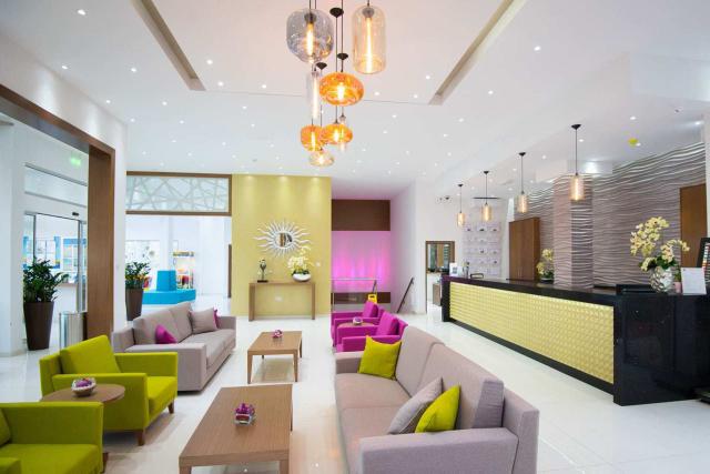 Loutsiana Premium Aparthotel