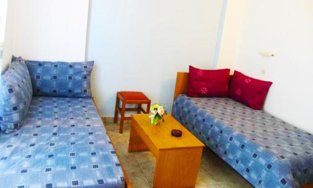 Alexis Pool Apartments