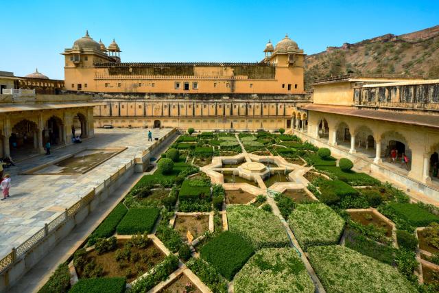 INDIA – Ezt látnia kell!
