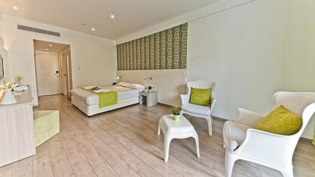 Margadina Lounge Hotel