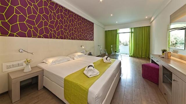 Margadina Lounge Hotel