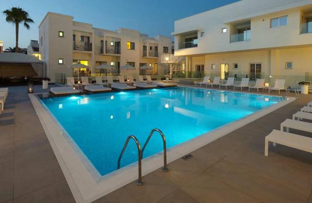 Melpo Antia Hotel and Suites