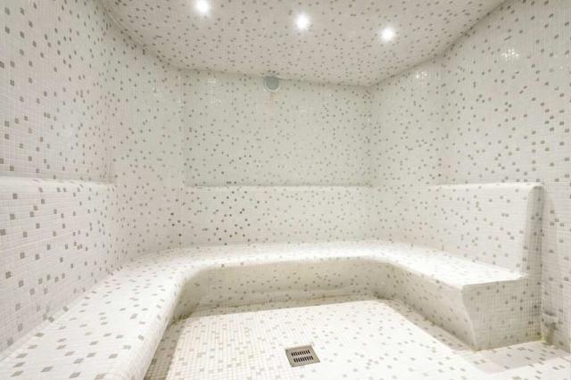 Melpo Antia Hotel and Suites