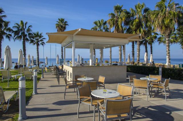 Louis Ledra Beach