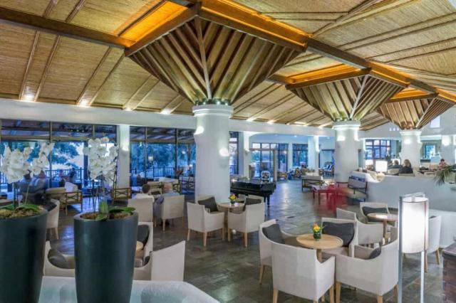 Coral Beach Rotana Resort Tiran