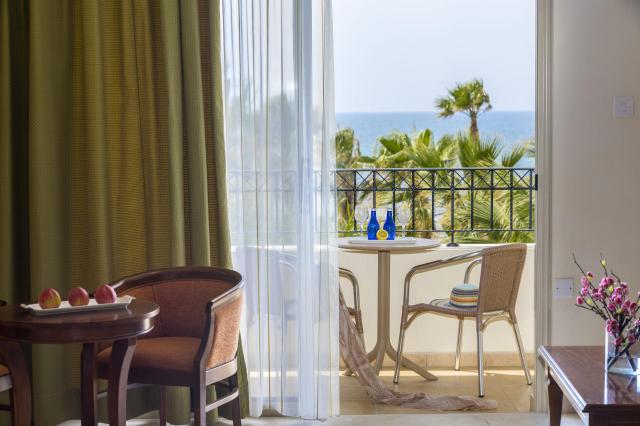 Aquamare Beach Hotel & Spa