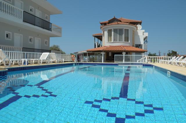 Athina Apartmanház 