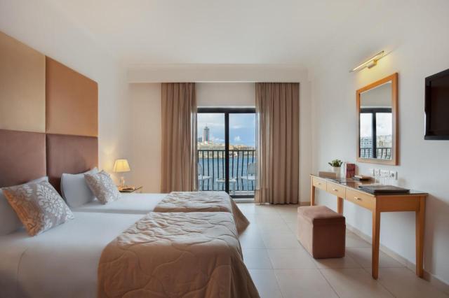 Plaza Hotels